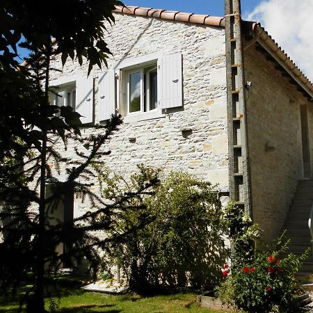 Au Pre Du Mignon Aux Portes Du Marais Poitevin Thorigny  Exterior photo